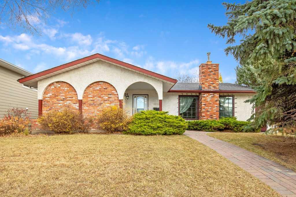10711 Mapleglen Crescent SE, A2355363, Alberta,