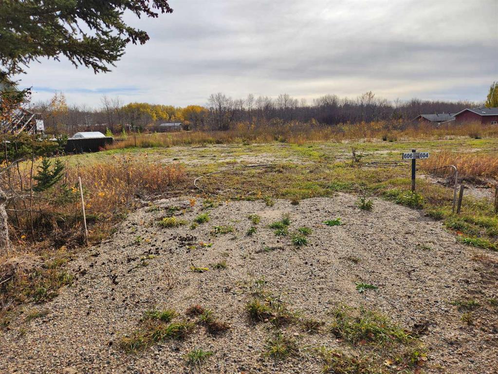 606 Lakeshore Drive , A2355365, Saskatchewan,
