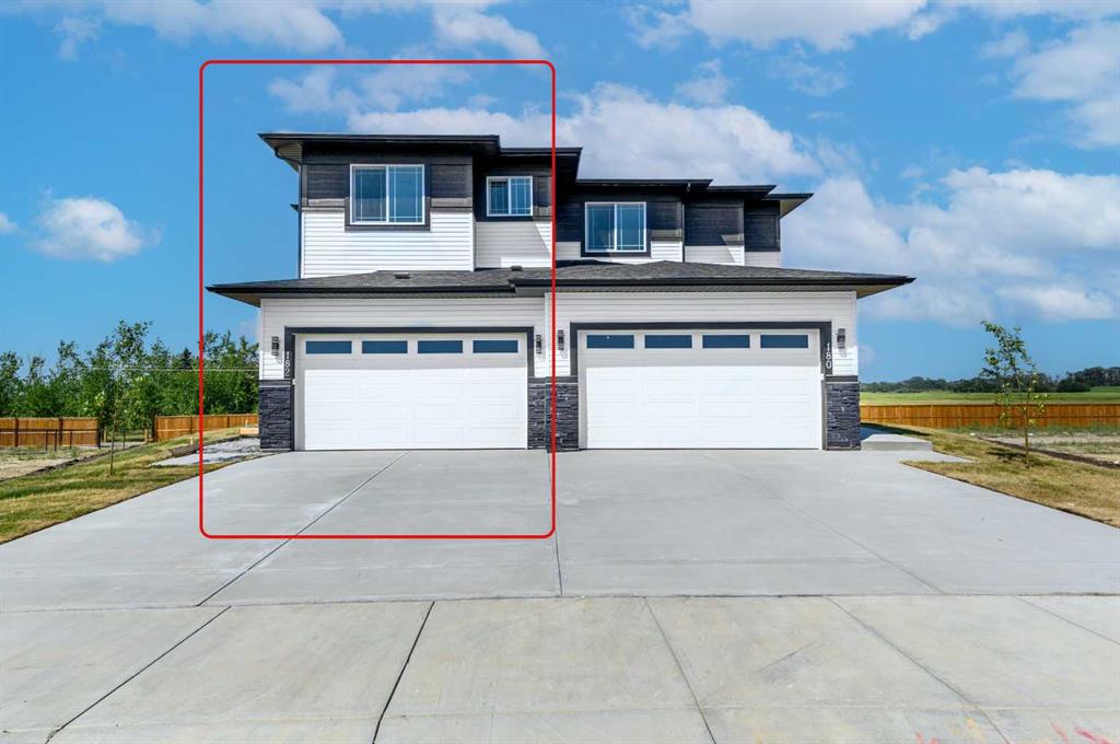 182 Lakewood Crescent , A2355401, Alberta,