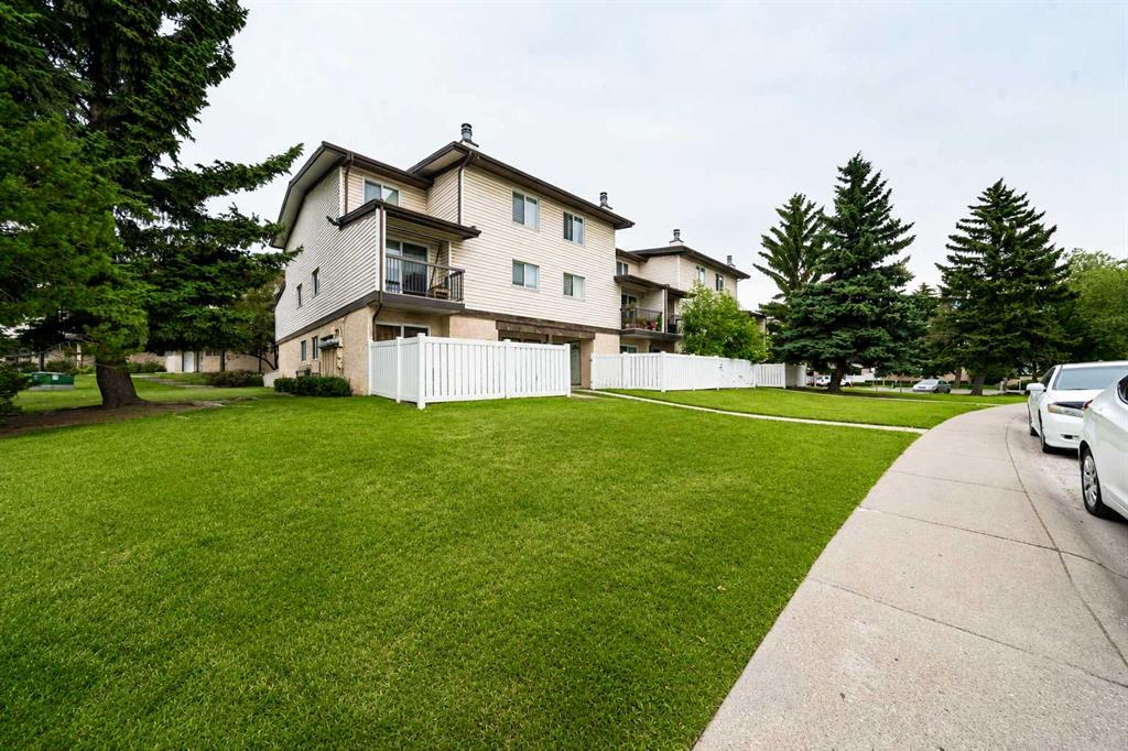 40, 3745 Fonda Way SE, A2355434, Alberta,