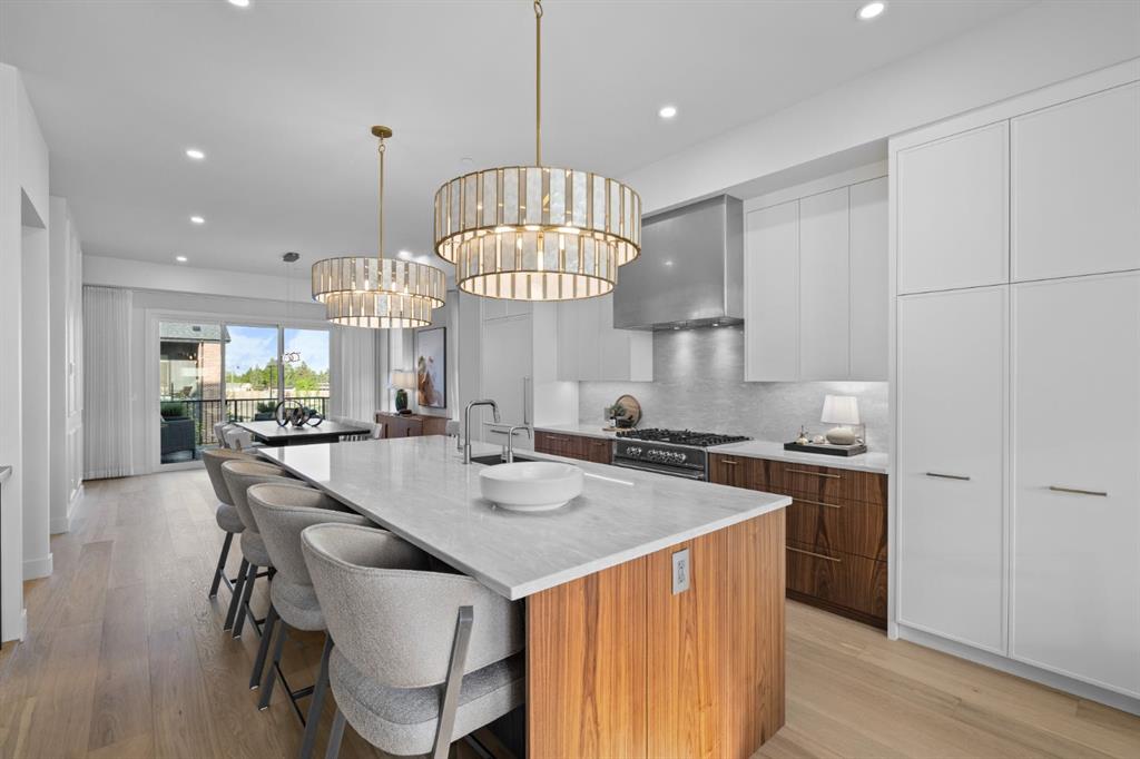 Third View of 8 Greenwich Heath NW, Greenwood/Greenbriar, Calgary, Alberta, T3B 6P3