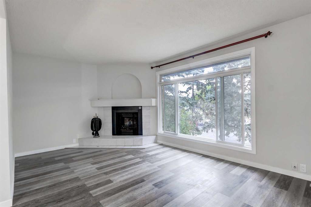 12, 310 Brookmere Road SW, A2355536, Alberta,