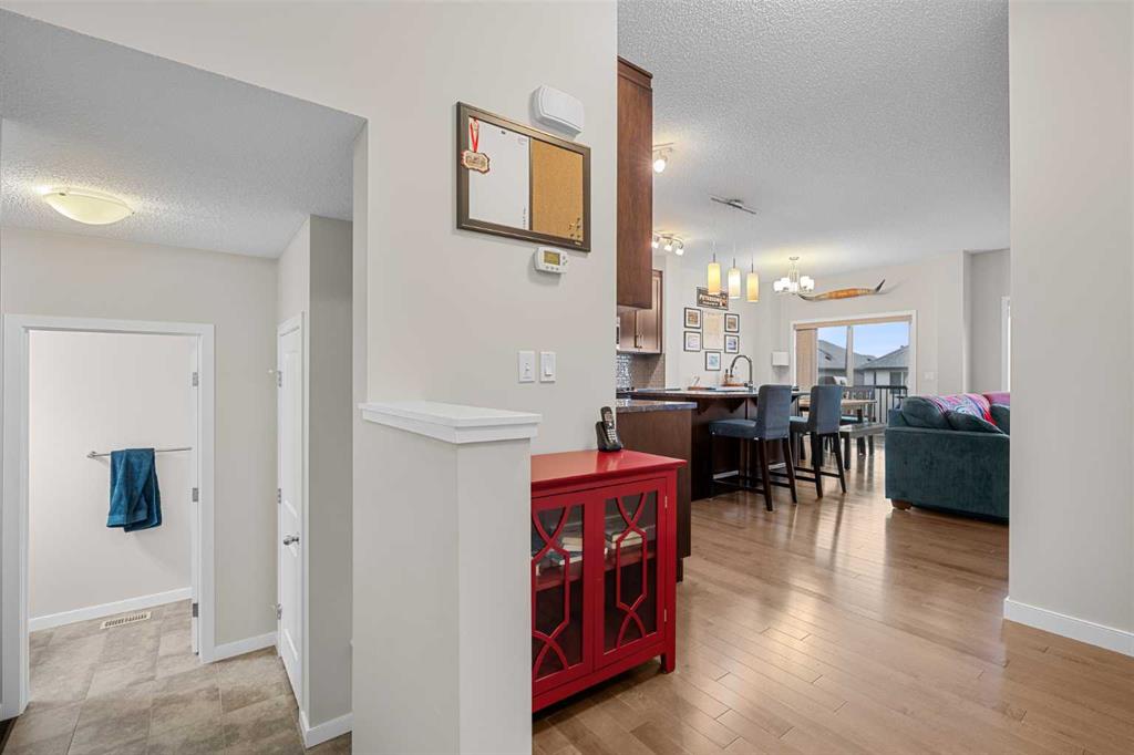 Fifth View of 260 Sage Bank Grove NW, Sage Hill, Calgary, Alberta, T3R 0K2
