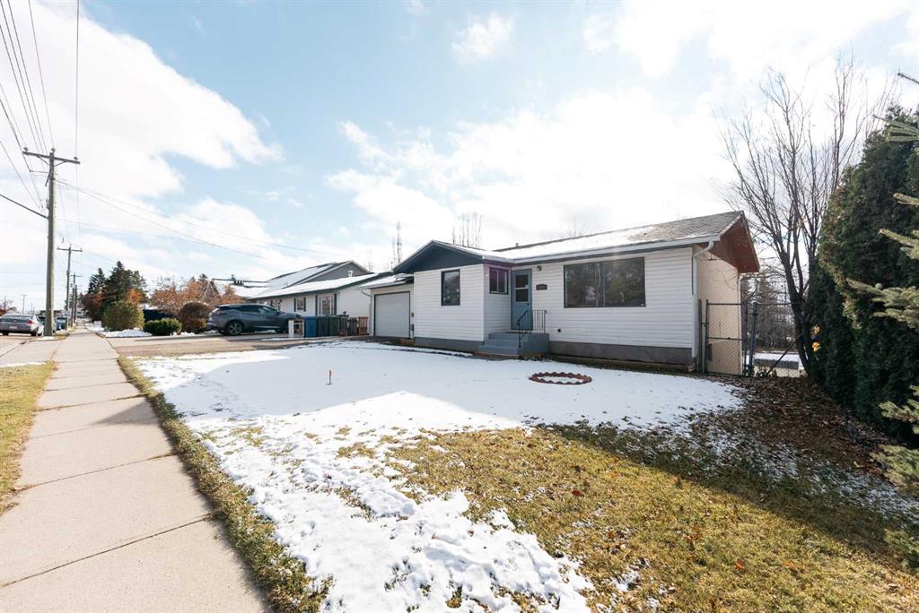 Third View of 5051 56 Street , Dodds Lake, Innisfail, Alberta, T4G 1R3
