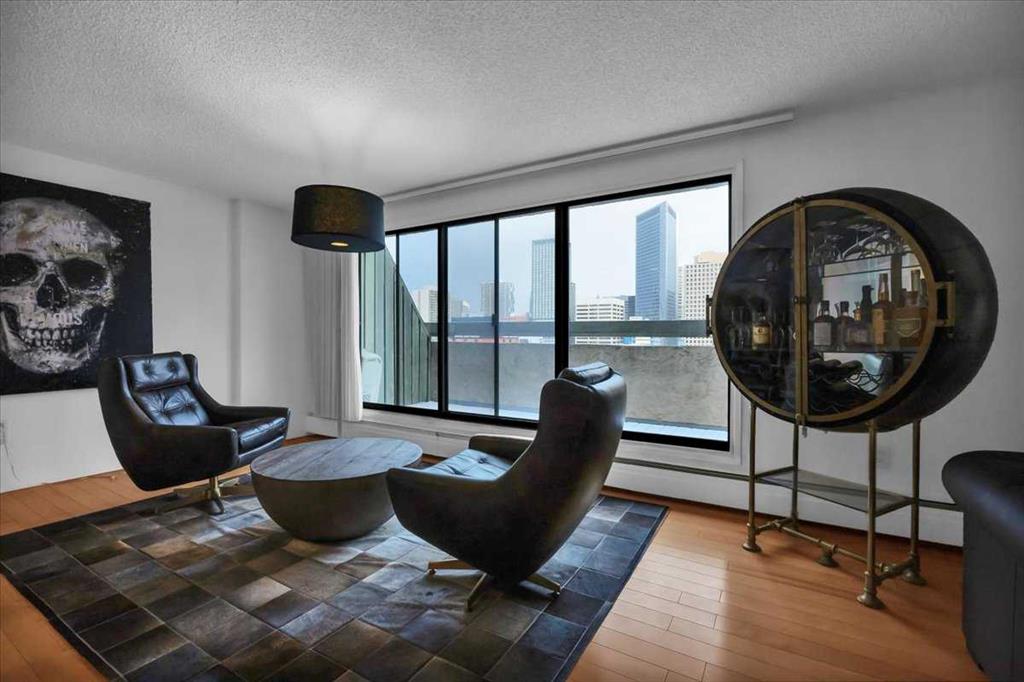 Fourth View of 801, 718 12 Avenue SW, Beltline, Calgary, Alberta, T2R 0H7