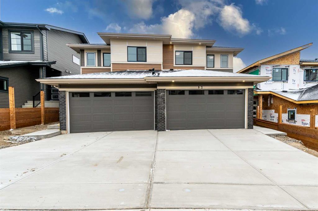 92 Heritage Manor , A2355727, Alberta,