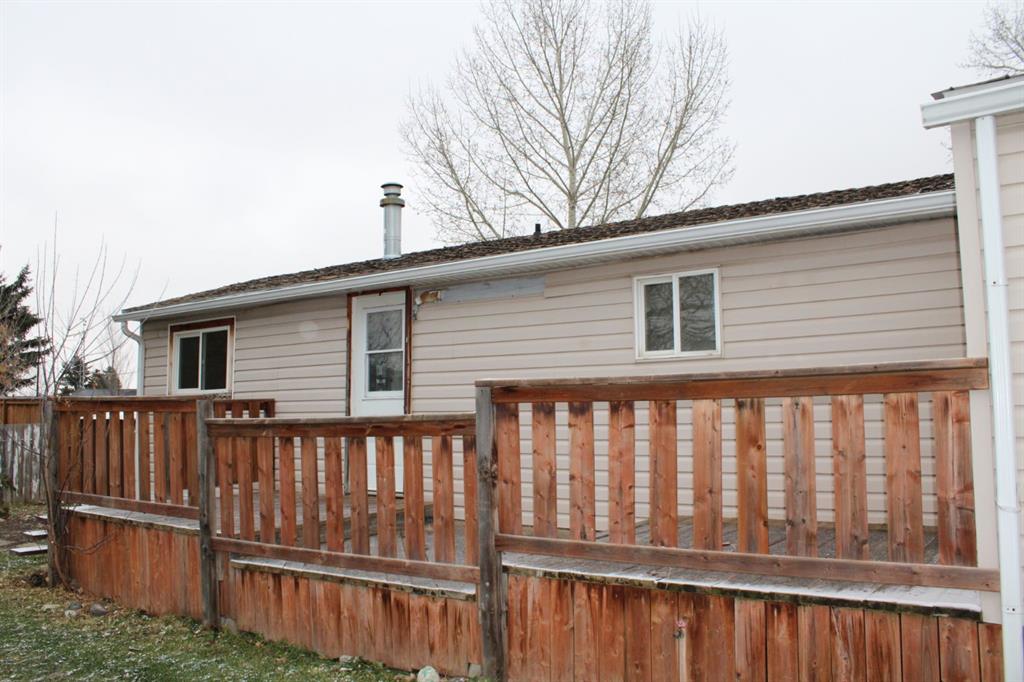 Third View of 120 Sunset Way , Highwood Village, High River, Alberta, T1V 1J4