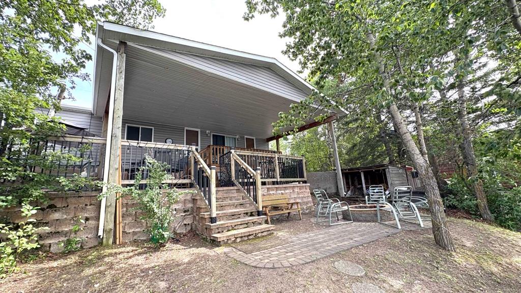 44 Clear Lake  , A2188010, Alberta,