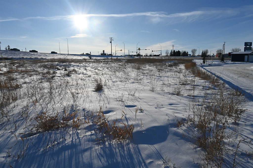 Fifth View of 5007 40 Avenue , Highway 2A, Innisfail, Alberta, T4G 1Z1