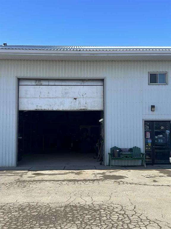 Third View of 2, 6201 46 Street , NONE, Olds, Alberta, T4H1L7