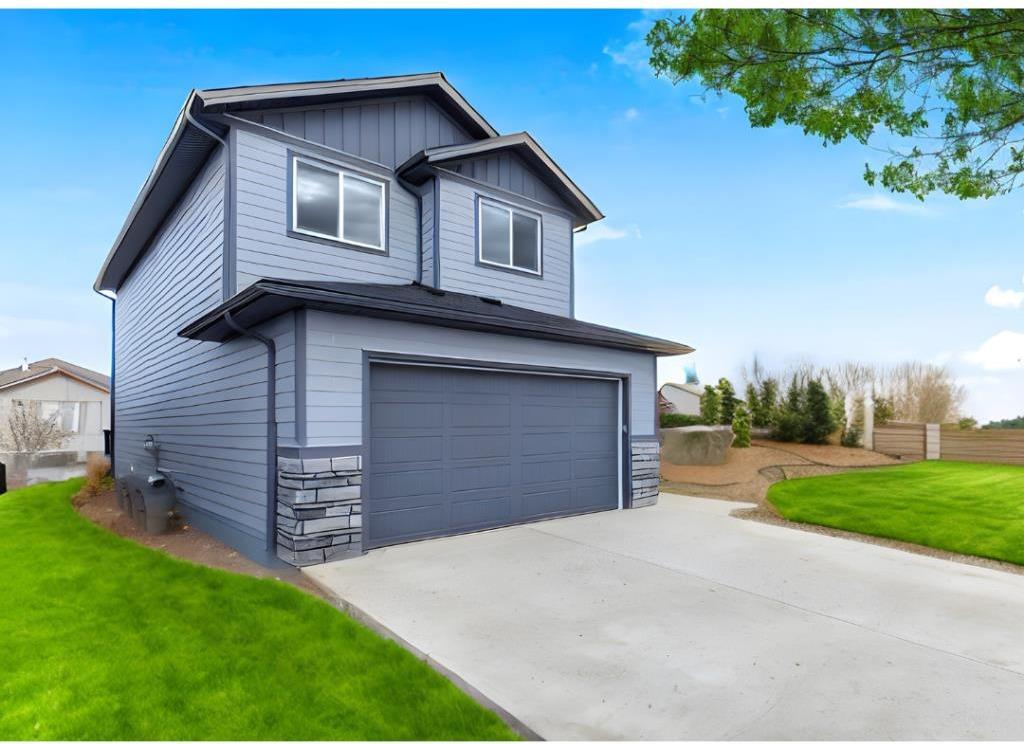 Second View of 700 Mandalay Link , NONE, Carstairs, Alberta, T0M0N0
