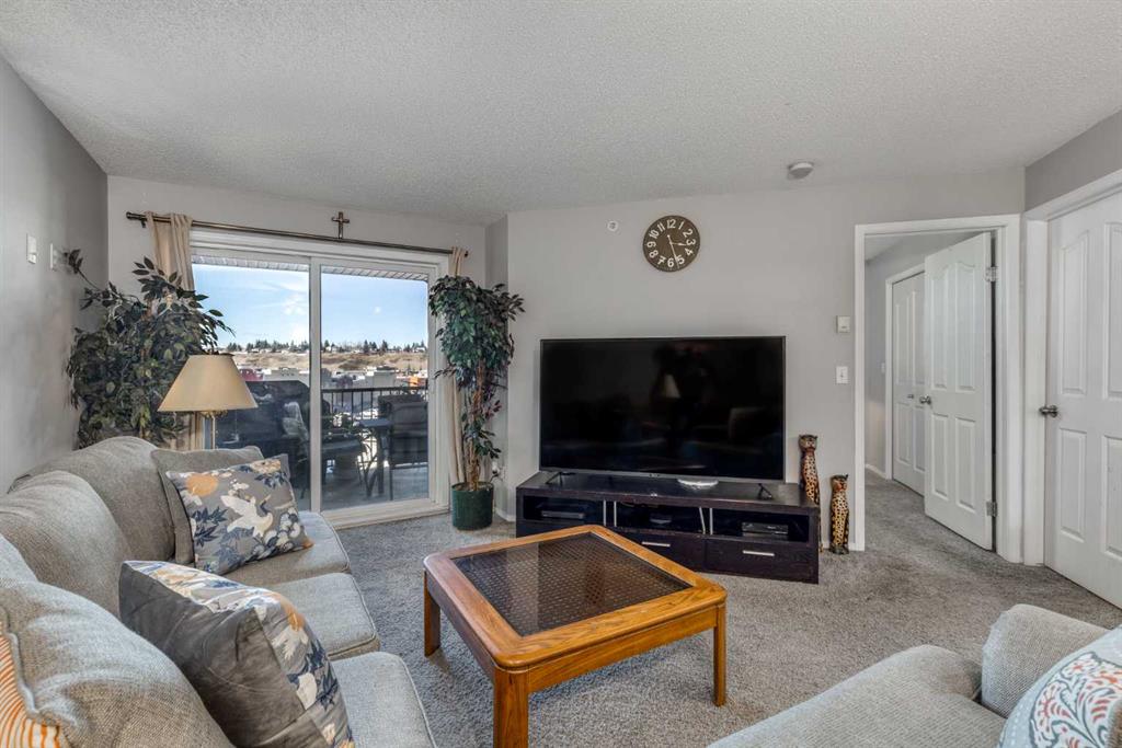 2413, 505 Railway Street W, A2200361, Alberta,