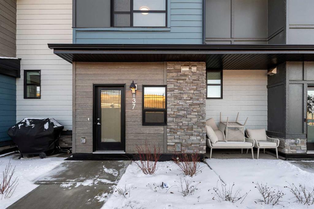 137, 42 Cranbrook Gardens SE, A2200968, Alberta,