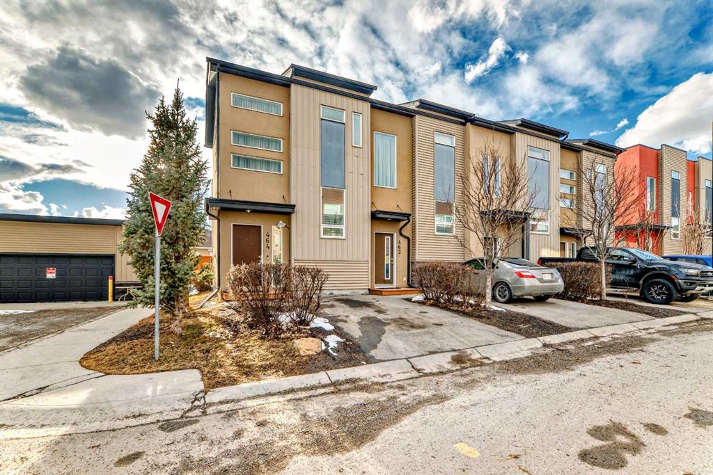 464 Covecreek Circle NE, A2202886, Alberta,