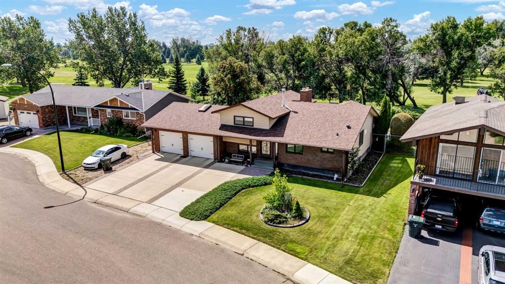Third View of 19 Clematis Court SE, Connaught, Medicine Hat, Alberta, T1B2A4