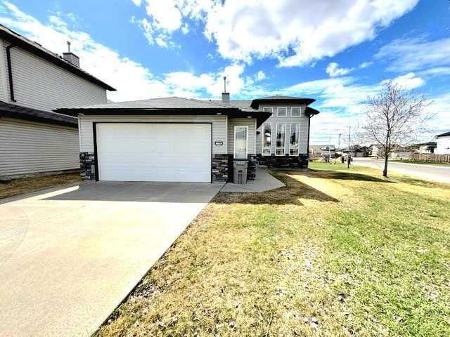Second View of 8845 114 Avenue , Crystal Heights, Grande Prairie, Alberta, T8X 0A5