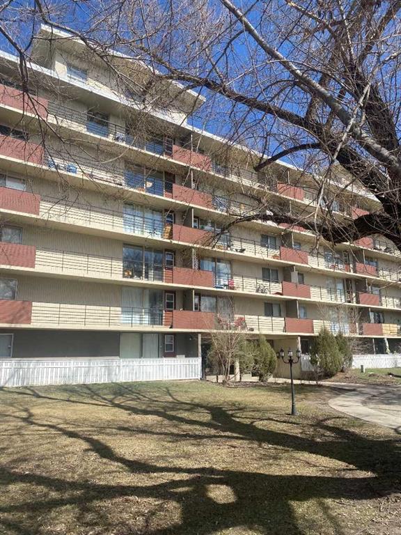 401, 4700 55 Street , A2208591, Alberta,