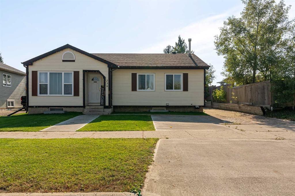 239 Dickins Drive , A2208877, Alberta,