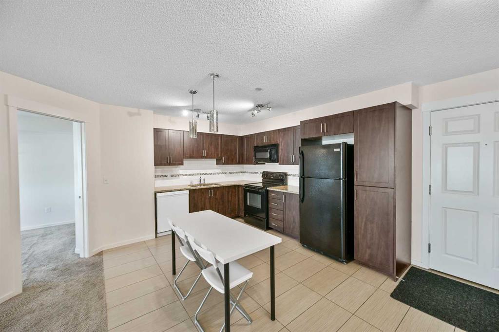 2205, 279 Copperpond Common SE, A2210092, Alberta,