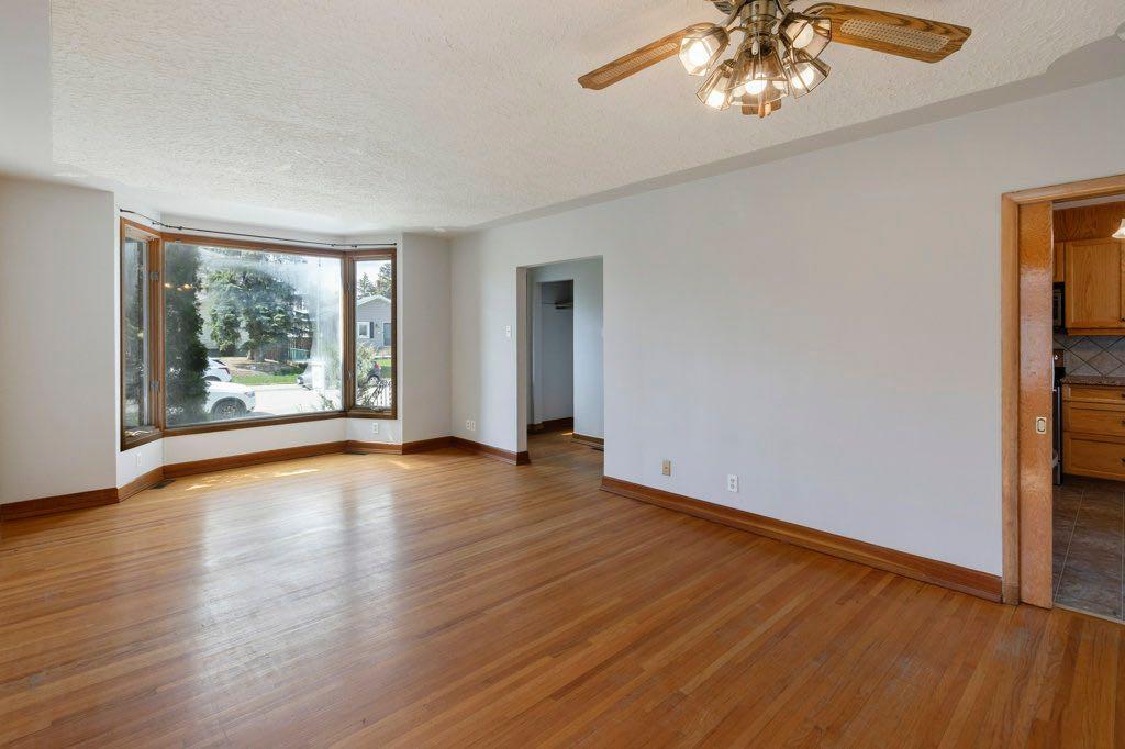 Third View of 8 Walnut Drive SW, Wildwood, Calgary, Alberta, T3C 3H1