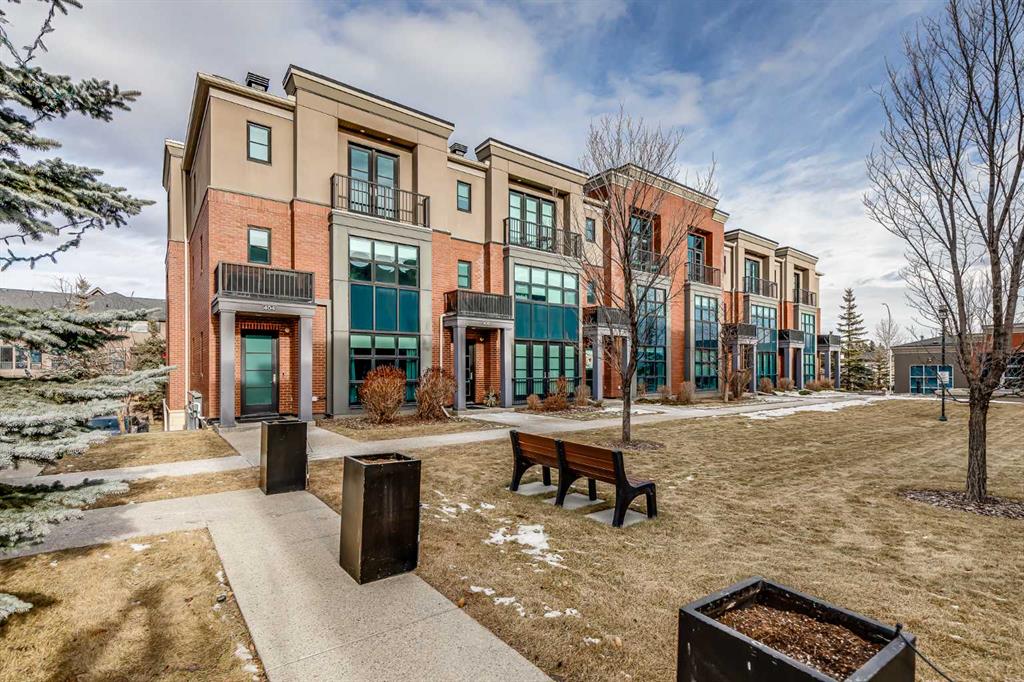 404 Aspen Meadows Hill SW, A2211871, Alberta,