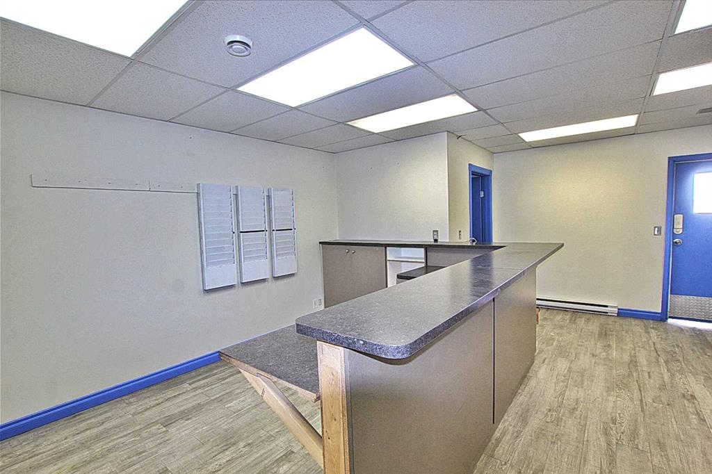 Fifth View of 6, 20A Sylvaire Close , Beju Industrial Park, Sylvan Lake, Alberta, T4S 2J8
