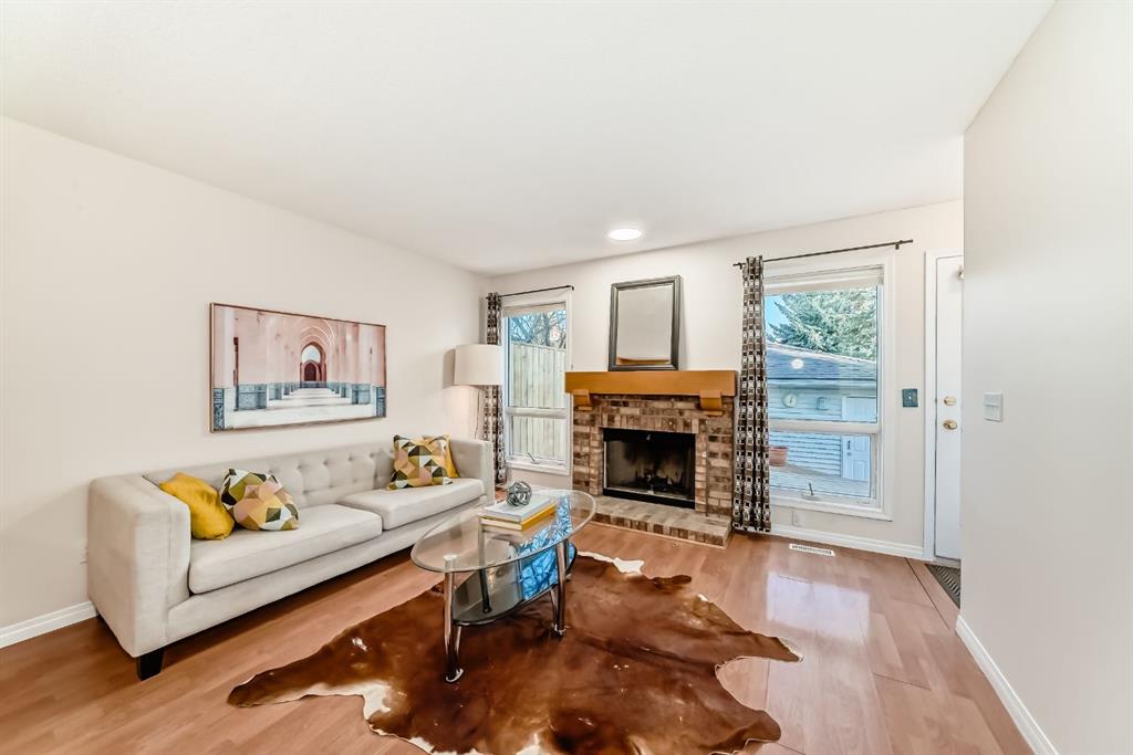 219 Coachway Road SW, A2213088, Alberta,