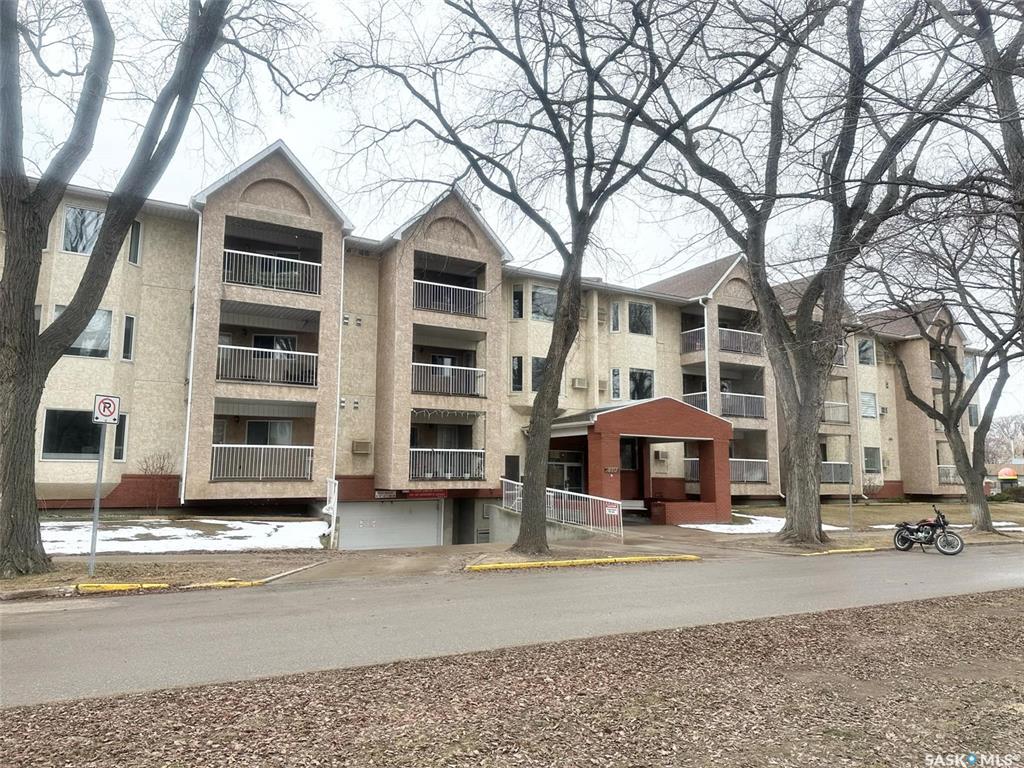 410 Main Street #105, SK002992, Saskatchewan,