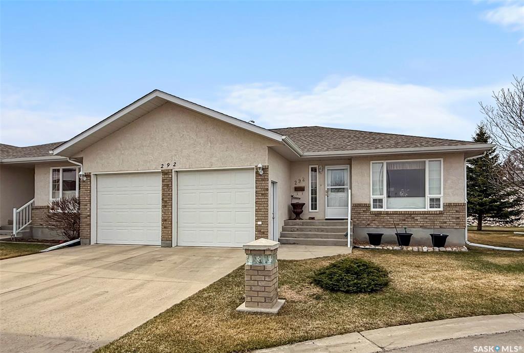 165 Robert Street W #292, SK003018, Saskatchewan,