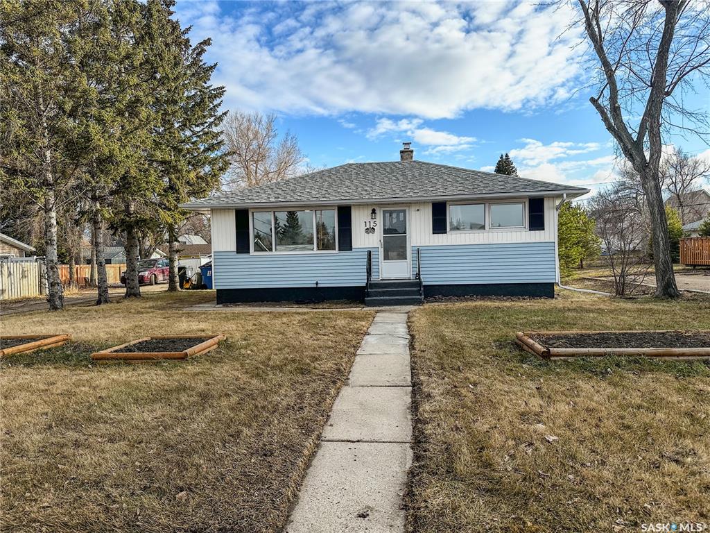 115 10th Avenue W, SK003135, Saskatchewan,