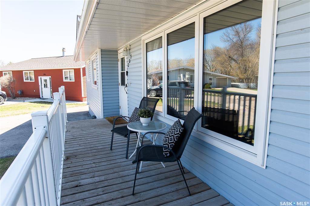 Second View of 207 Brookdale Place, Wynyard, Saskatchewan, S0A 4T0