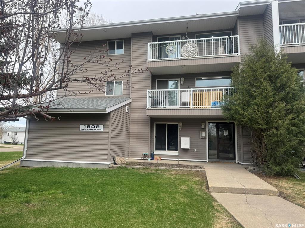 1808 Eaglesham Avenue #303, SK004994, Saskatchewan,