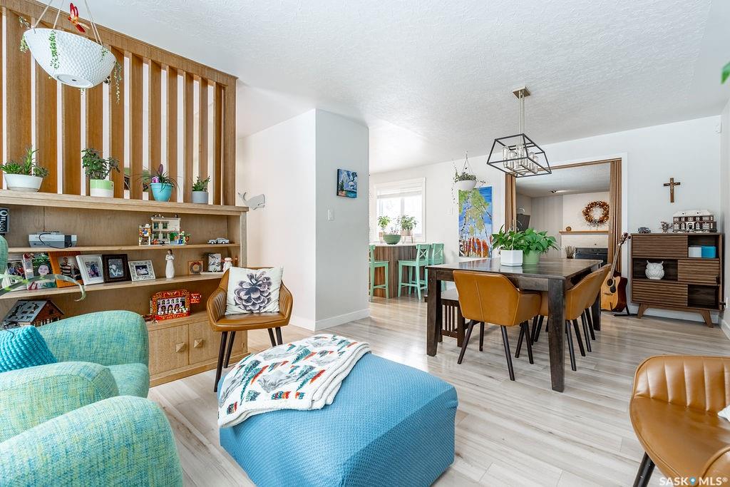 Third View of 2513 Ewart Avenue, Adelaide/Churchill, Saskatoon, Saskatchewan, S7J 1Y7