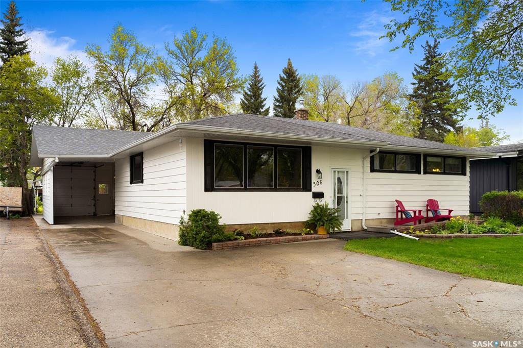 Main View of 308 Shannon Road, Whitmore Park, Regina, Saskatchewan, S4S 5J1