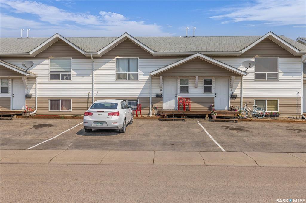 200 Hiebert Crescent #8, SK008687, Saskatchewan,