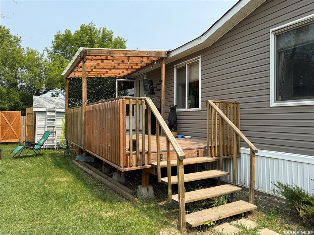 Fourth View of 404 8th Avenue E #3, Watrous, Saskatchewan, S0K 4T0