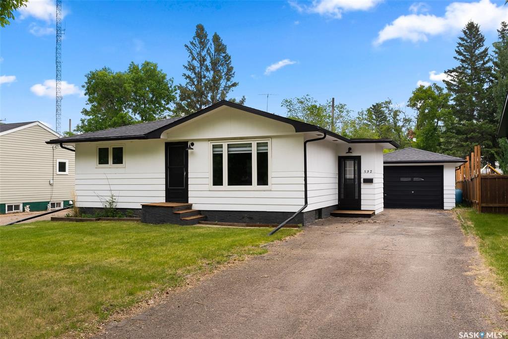 532 2nd Street Ne, SK009714, Saskatchewan,