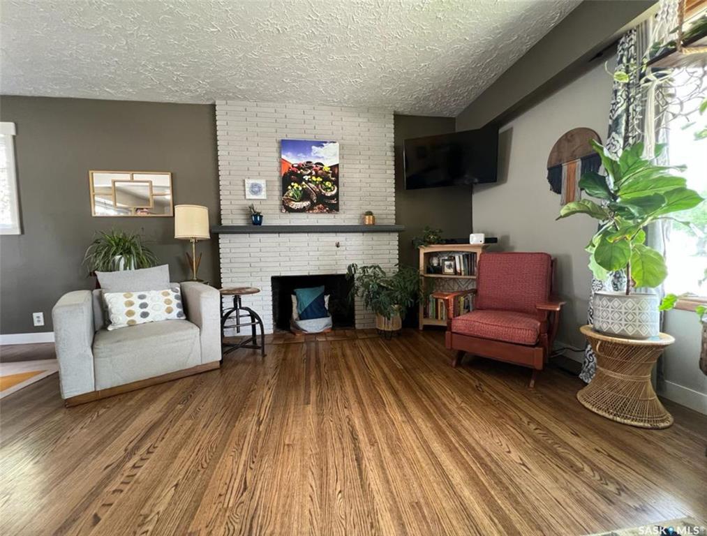 Fourth View of 394 3rd Avenue Se, Swift Current, Saskatchewan, S9H 3K7