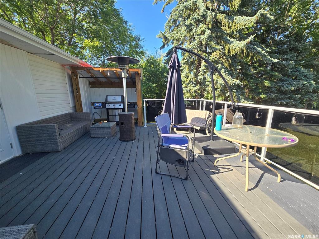 Fourth View of 327 Russell Street, Stoughton, Saskatchewan, S0G 4T0