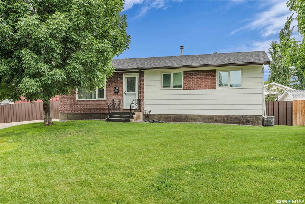 Second View of 9025 Abbott Avenue, McIntosh Park, North Battleford, Saskatchewan, S9A 3H7