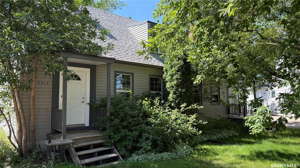 2614 Elliott Drive #A&B, SK012423, Saskatchewan,