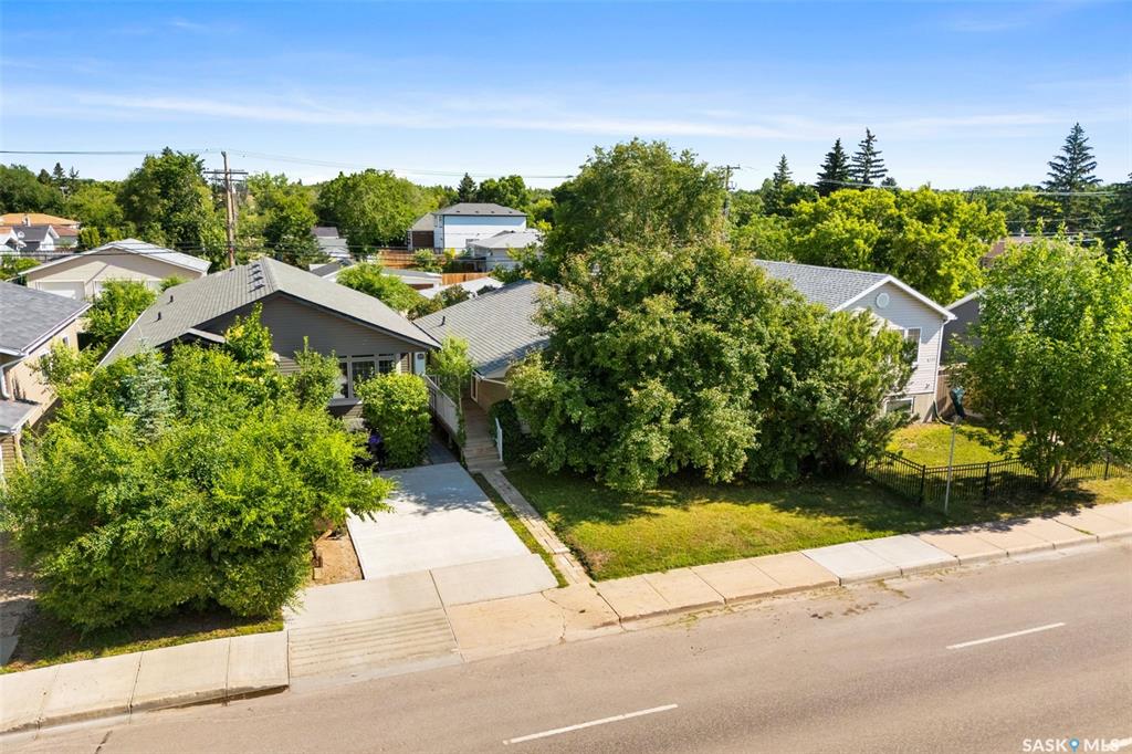 MLS® listing #SK012531 for sale located at 6120 Dewdney Avenue