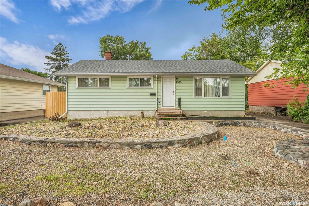 Second View of 3515 Lang Avenue, Coronation Park, Regina, Saskatchewan, S4R 3V3