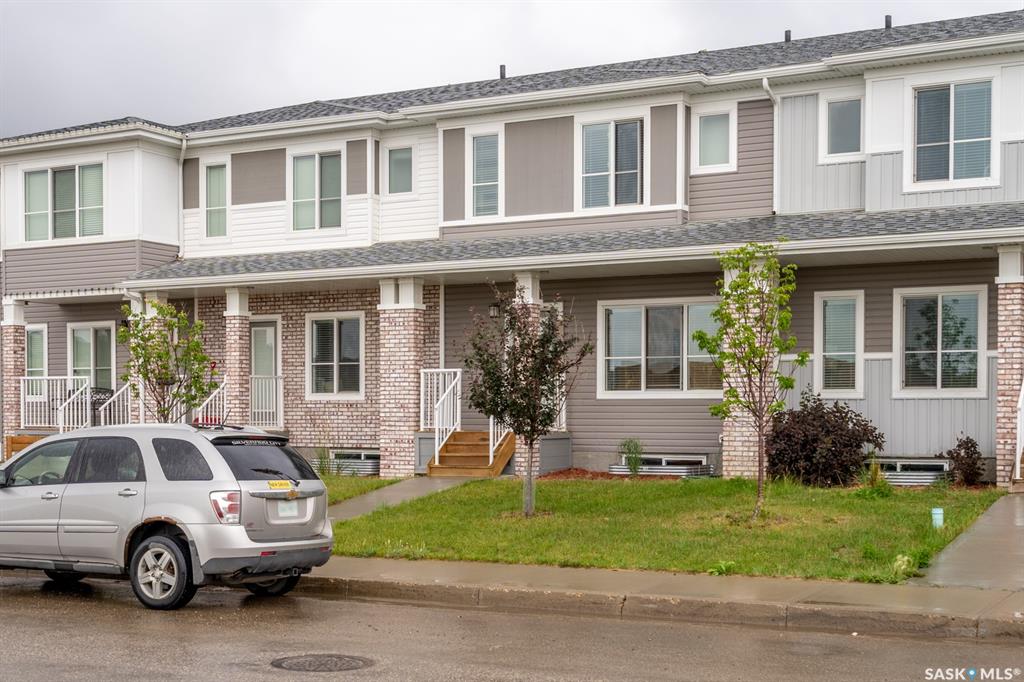 5008 Primrose Green Drive E, SK012579, Saskatchewan,