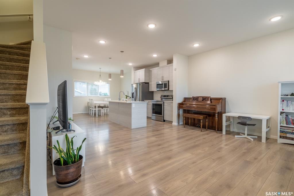Fourth View of 5008 Primrose Green Drive E, Eastbrook, Regina, Saskatchewan, S4V 3S5