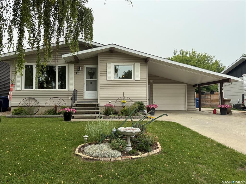 21 Centennial Crescent, SK012593, Saskatchewan,
