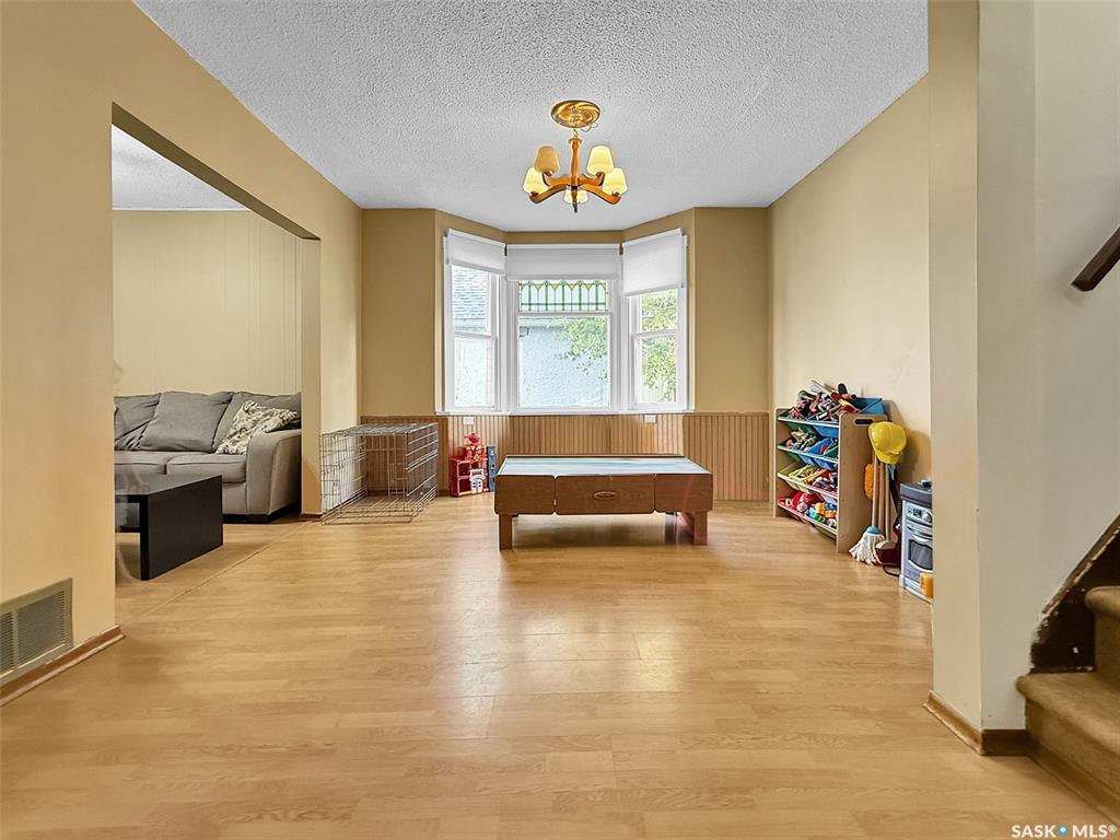 Fourth View of 44 5th Avenue Ne, North East, Swift Current, Saskatchewan, S9H 2K7