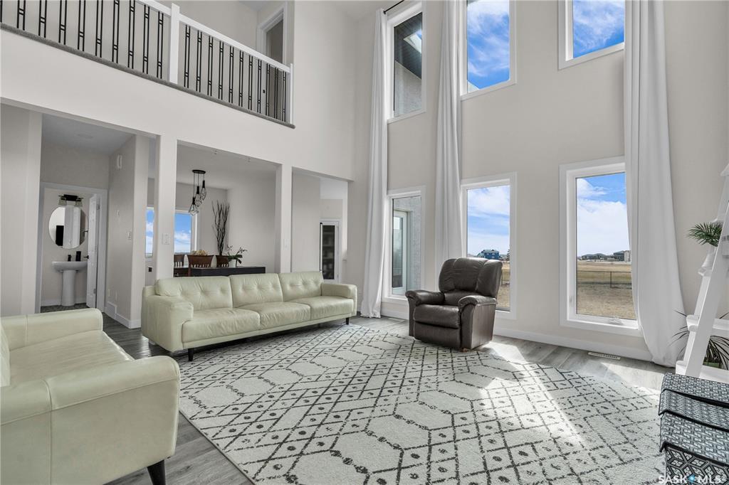 Fifth View of 372 Emerald Park Road, Edenwold Rm No. 158, Saskatchewan, S4L 0E7