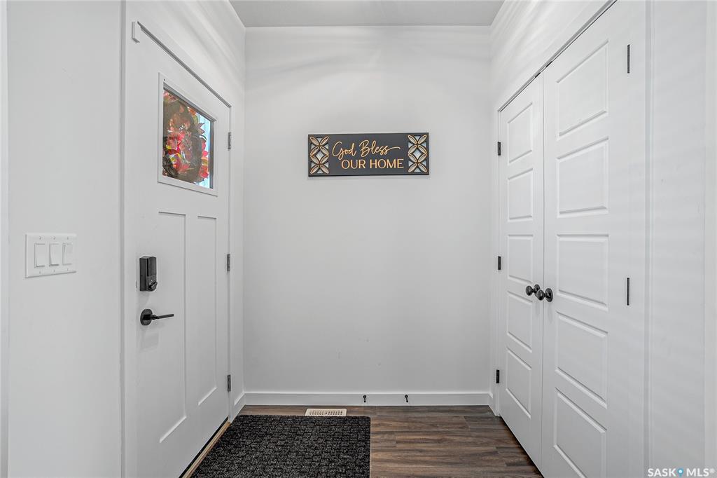 Third View of 530 Brighton Gate, Brighton, Saskatoon, Saskatchewan, S7V 0V6
