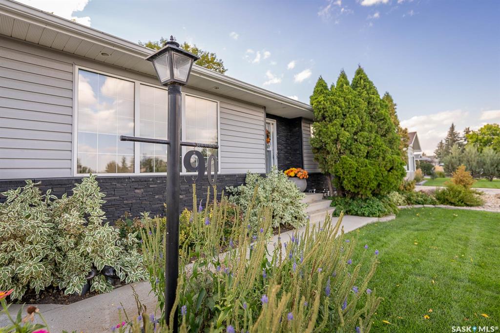 Second View of 90 Wood Lily Drive, VLA/Sunningdale, Moose Jaw, Saskatchewan, S6J 1E2